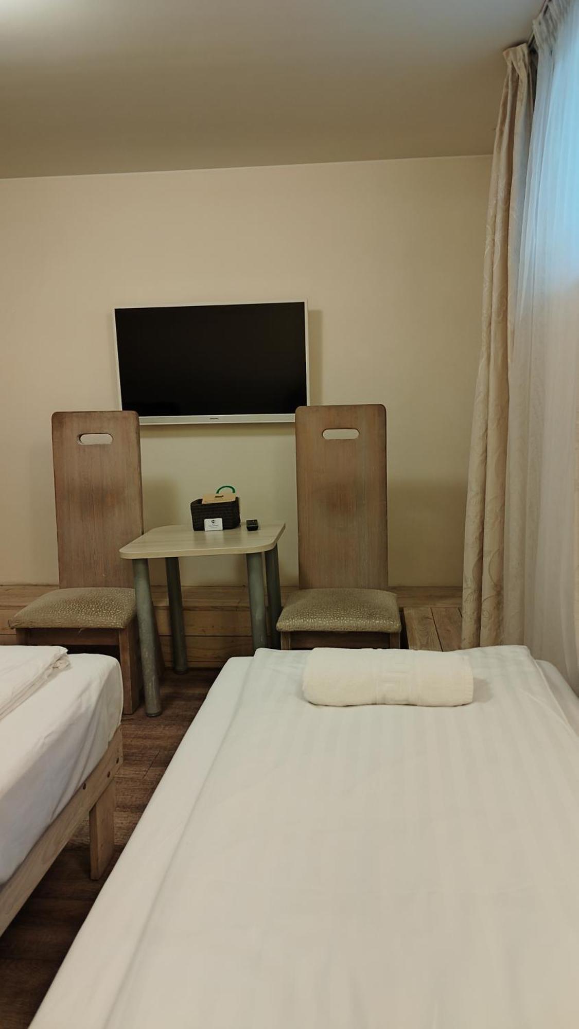 Kubu Ground Floor Rooms Клайпеда Екстериор снимка