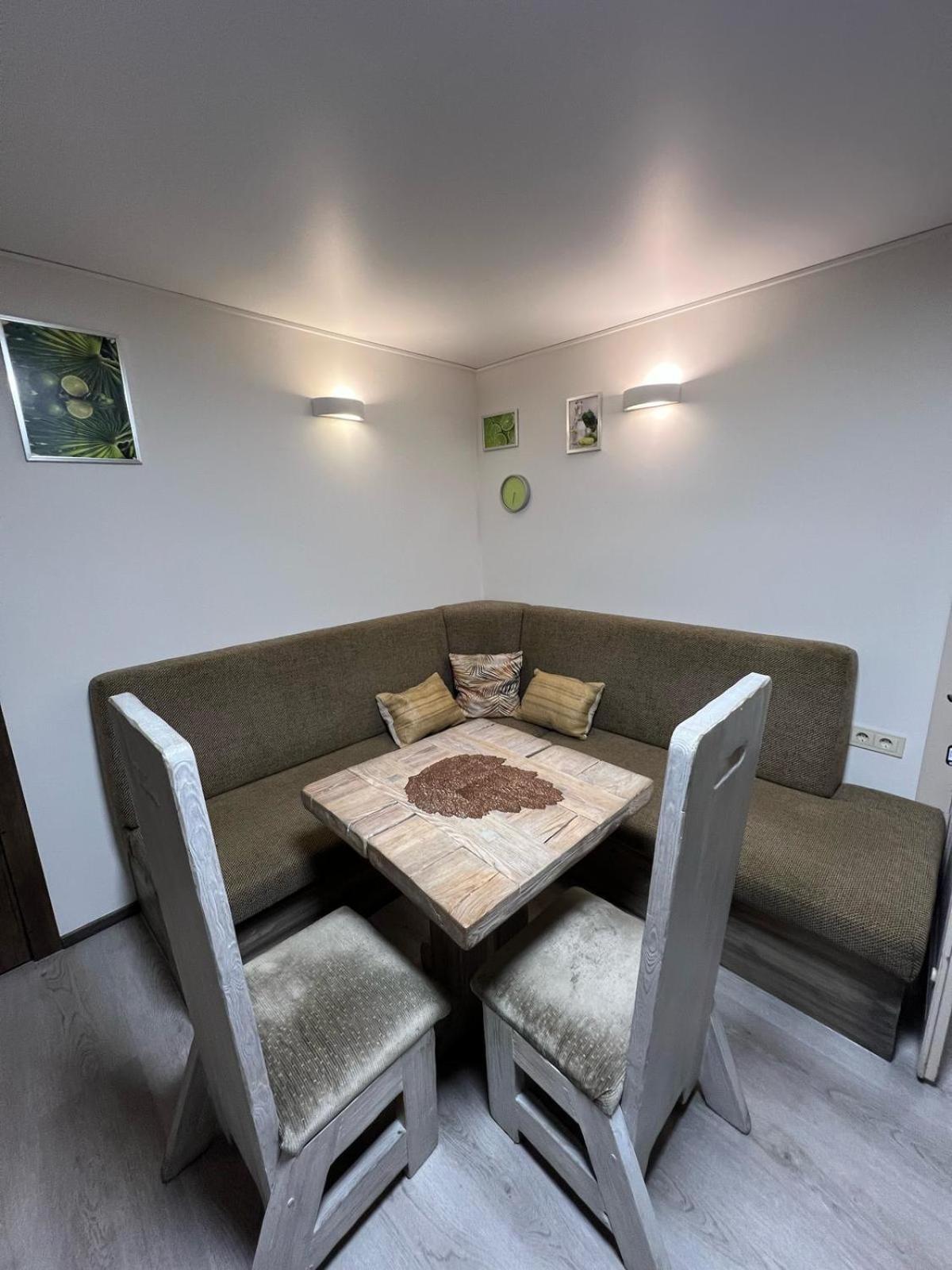 Kubu Ground Floor Rooms Клайпеда Екстериор снимка